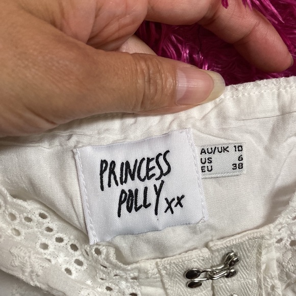 Princess Polly size 6 white lace crop top - Picture 3 of 5